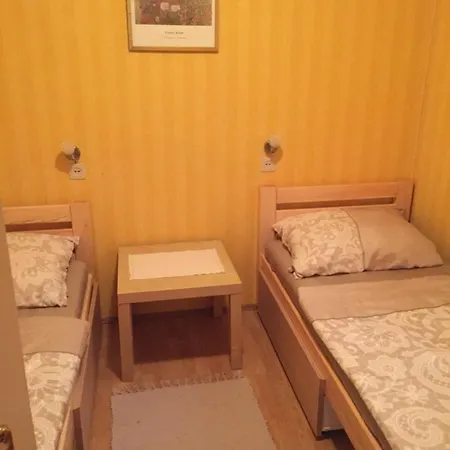 Oeroekzoeld Appartement