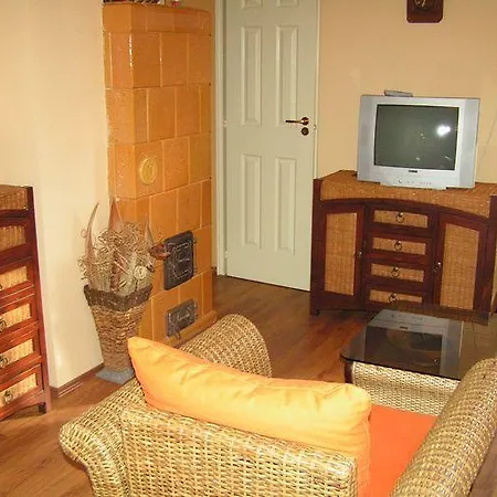 Apartment Oeroekzoeld